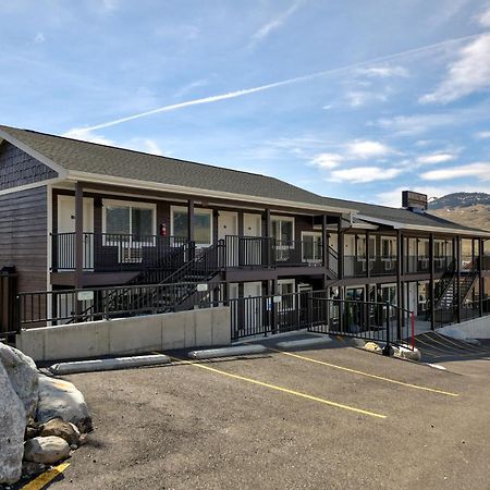 Roosevelt Hotel - Yellowstone ガーディナー エクステリア 写真