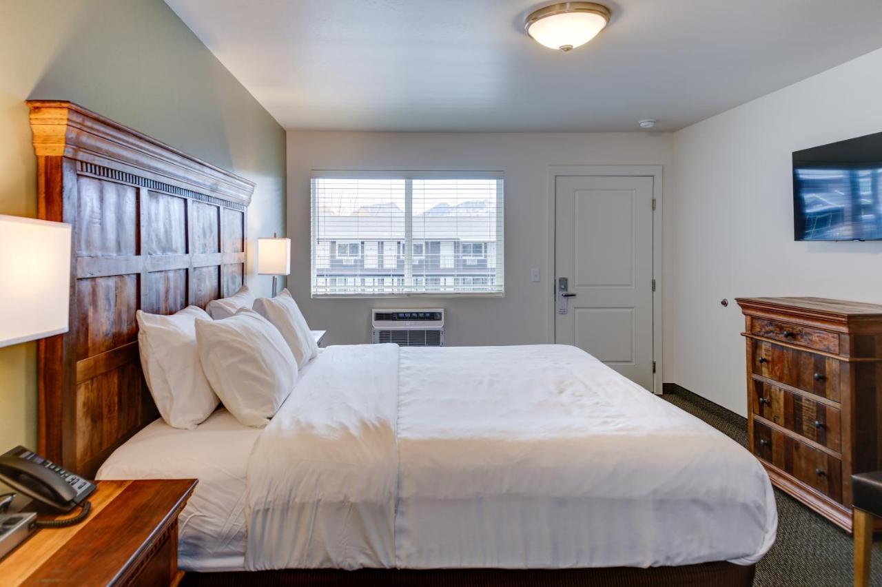 Roosevelt Hotel - Yellowstone ガーディナー エクステリア 写真