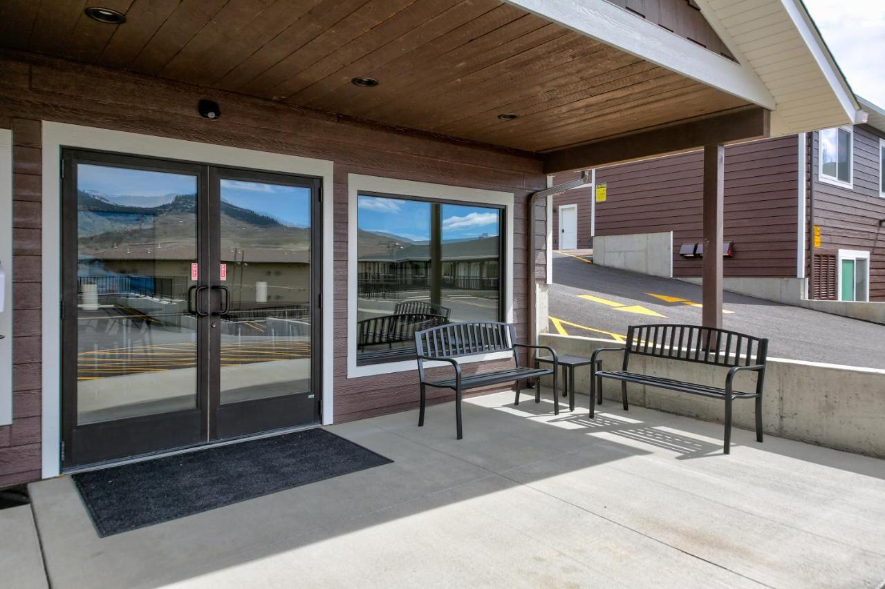 Roosevelt Hotel - Yellowstone ガーディナー エクステリア 写真