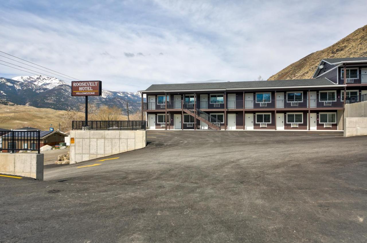 Roosevelt Hotel - Yellowstone ガーディナー エクステリア 写真